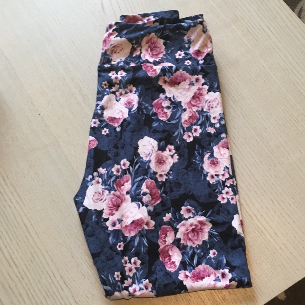 LuLaRoe TC Leggings- Blue & Pink Floral
